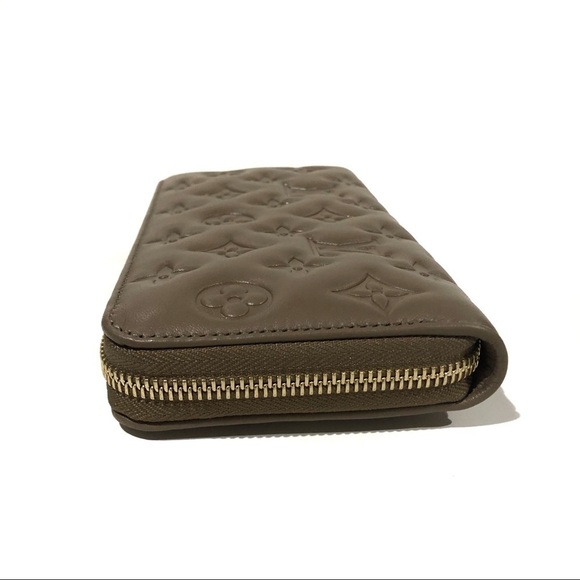 Authentic Louis Vuitton Coussin Monogram  Embossed Lambskin Leather Zippy Wallet - Picture 7 of 16